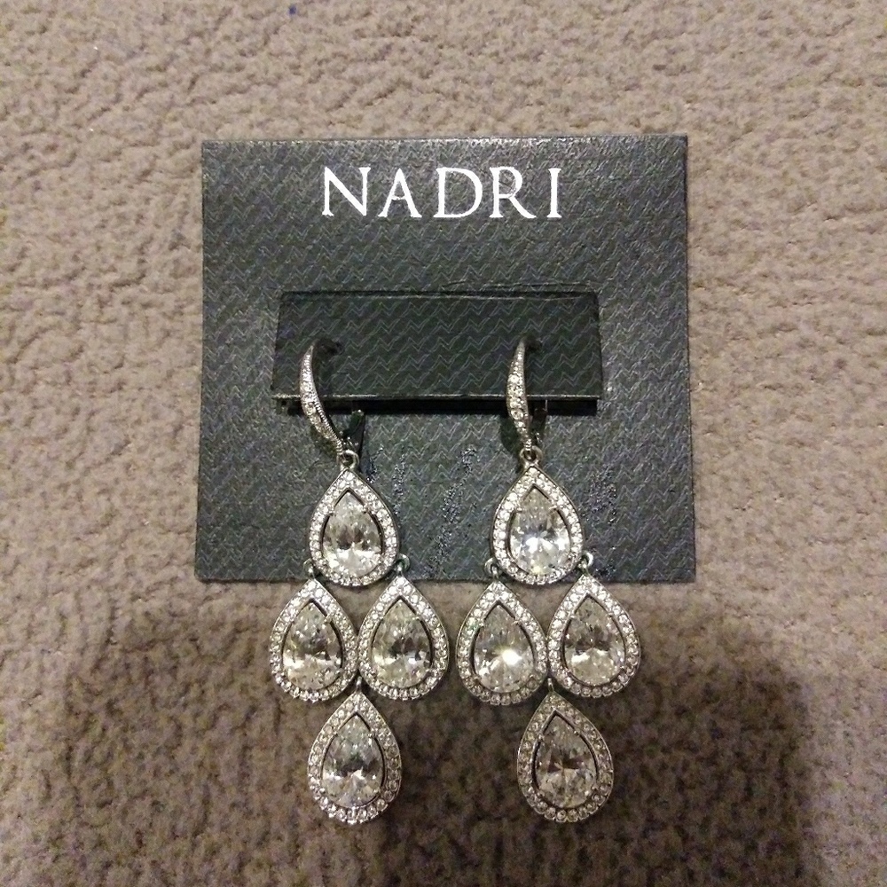 Nadri chandelier teardrop earings